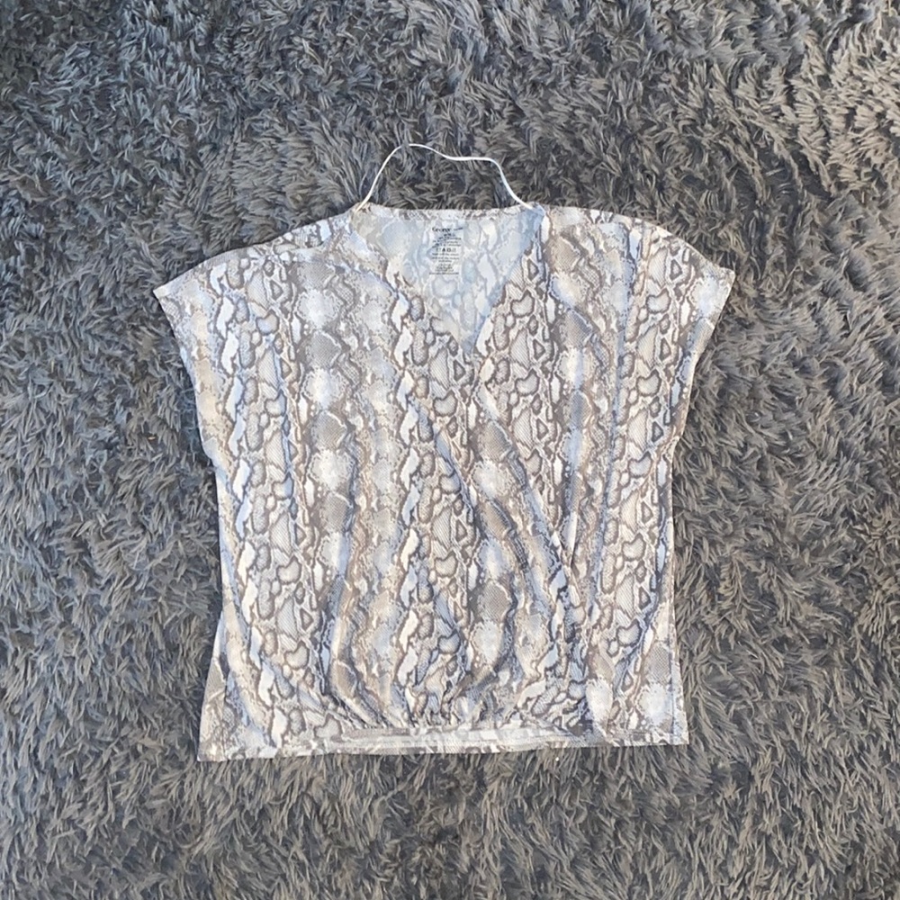 Animal print sleeveless top